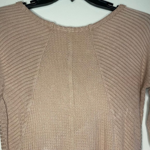 FREE PEOPLE woman's size XS Ventura faded rose thermal oversized high low top - Picture 6 of 13
